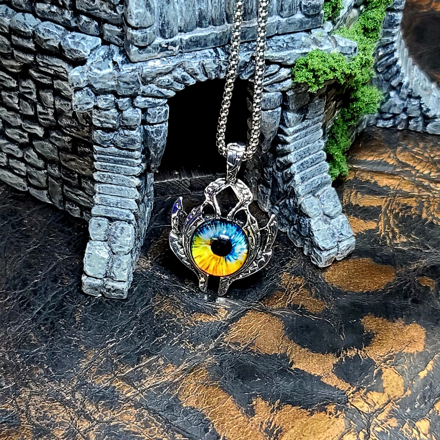 Necklaces and Pendants